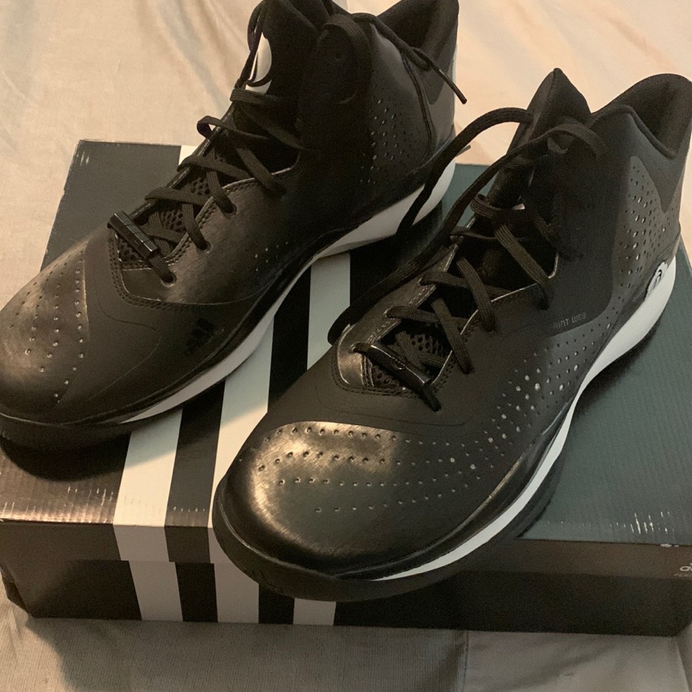 Adidas D Rose lll BRAND SPANKING NEW!  Never worn. Perfect condition